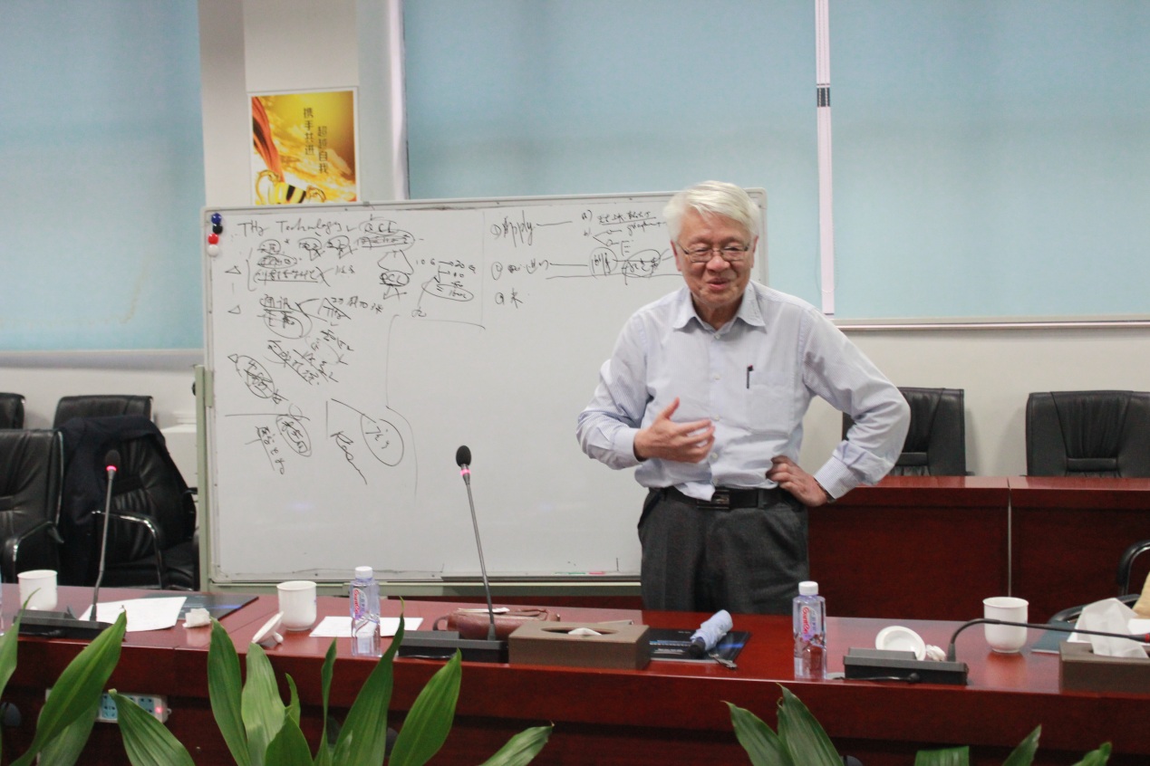 1493795792502492.jpg 姚院士座談會2.jpg